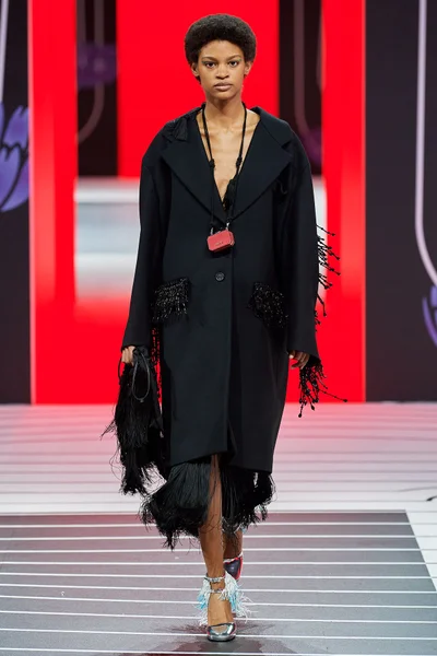 Look 53